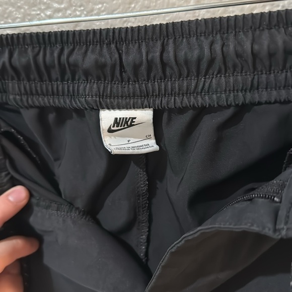 Nike Men's Black Pants - Men’s Size Small - Streetwear / Lifestyle - Picture 3 of 4